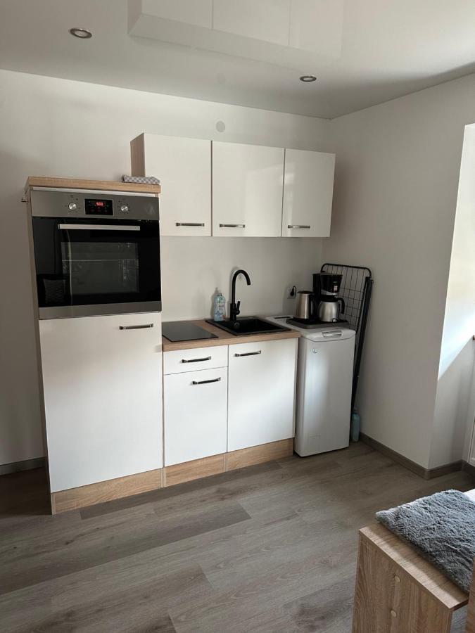 Kraichgau # 2 Ferienwohnungen In Einem Haus Mit Ebk, Wlan, Monteurzimmer, Self-Check-In Ittlingen Buitenkant foto